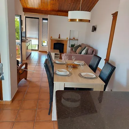 Jacaranda 43-moradia Terrea Dom wakacyjny *